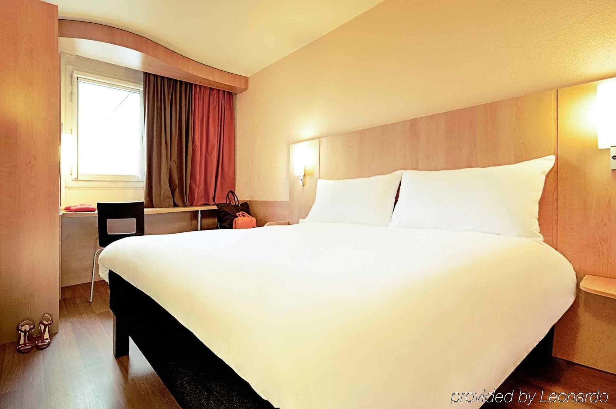 Ibis Oran Les Falaises ภายนอก รูปภาพ